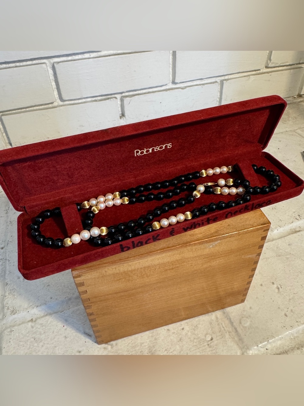 Vintage 14K Gold Black Onyx & Cultured Pearl Strand Necklace 28" w/ Box